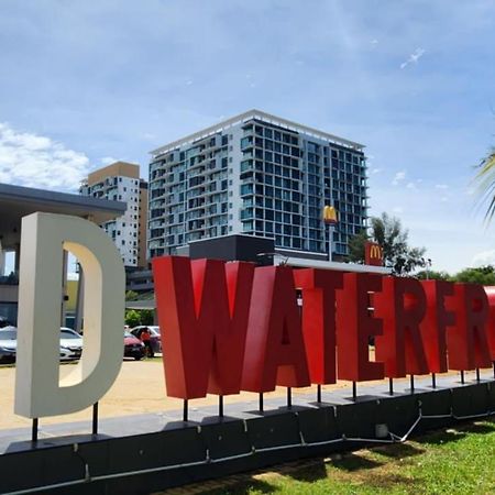 D'Wharf Hotel & Serviced Residence Port Dickson Esterno foto