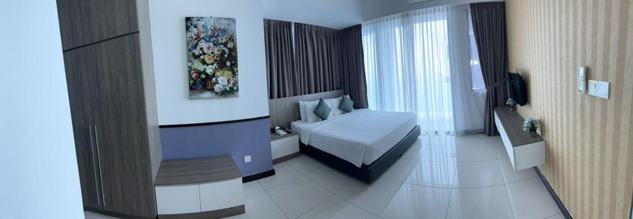 D'Wharf Hotel & Serviced Residence Port Dickson Esterno foto