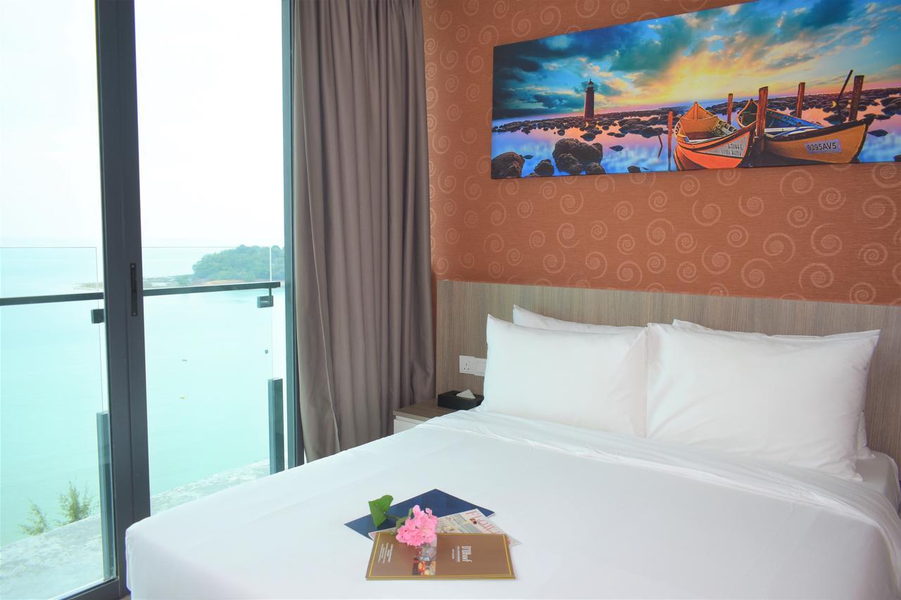 D'Wharf Hotel & Serviced Residence Port Dickson Esterno foto