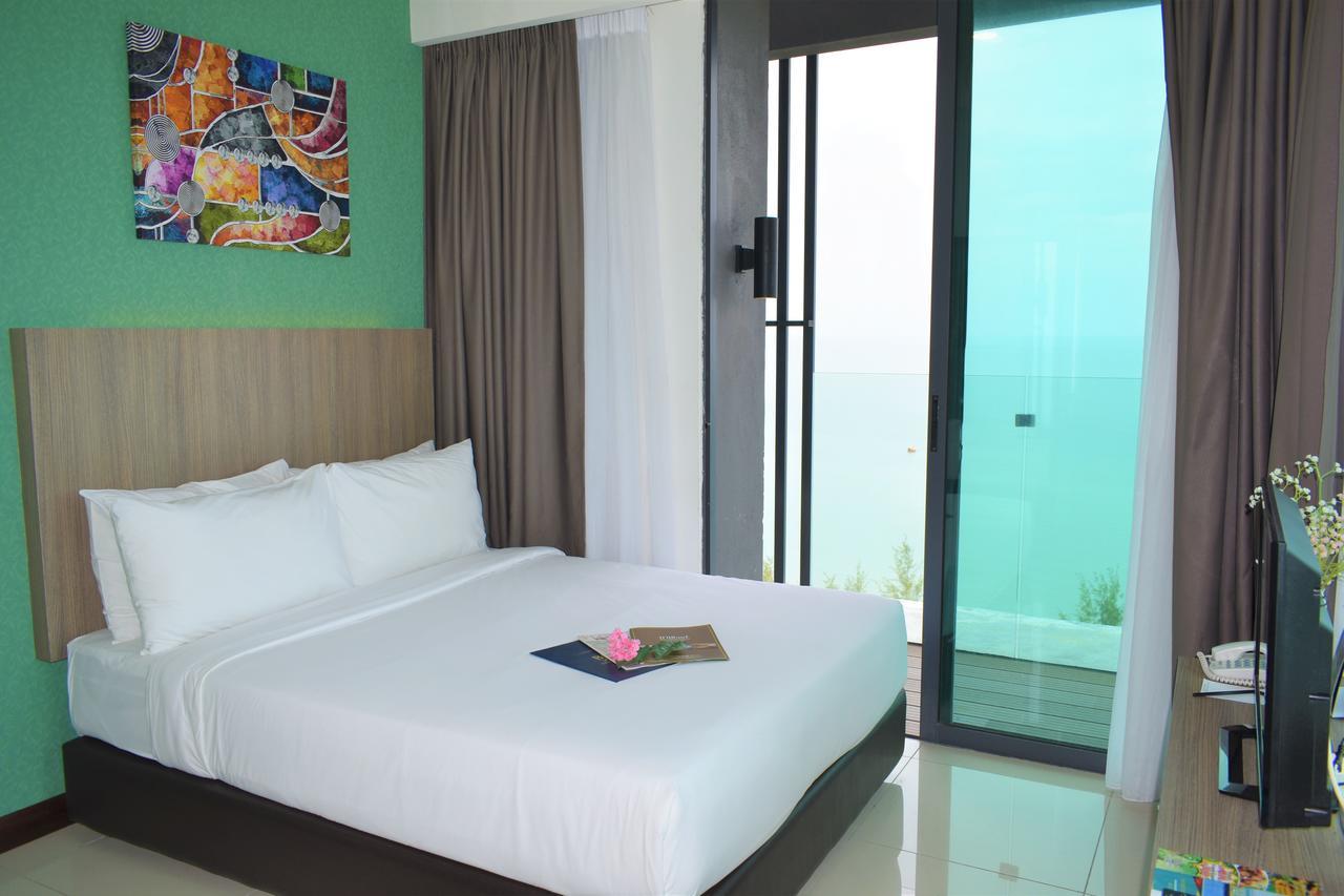 D'Wharf Hotel & Serviced Residence Port Dickson Esterno foto